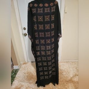 NWOT Women's Stoned and Beaded Abaya Kaftan